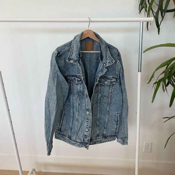 Blank NYC Oversized Jean Jacket - Picture 1 of 6